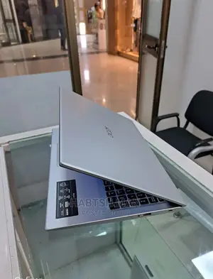 Photo - New Laptop Acer Aspire 5 8GB Intel Celeron HDD 256GB