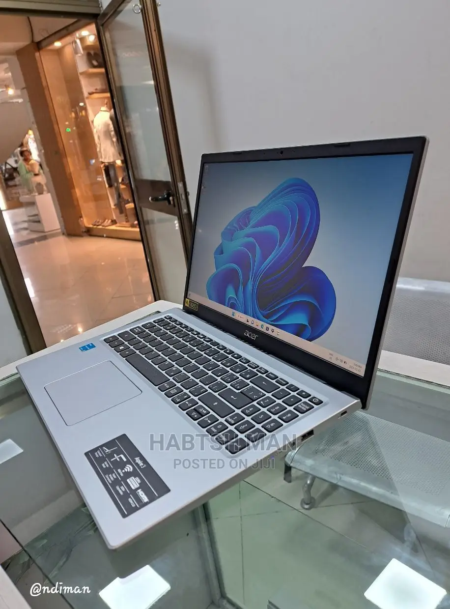 New Laptop Acer Aspire 5 8GB Intel Celeron HDD 256GB