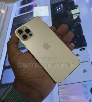 Photo - Apple iPhone 12 Pro 128 GB Gold