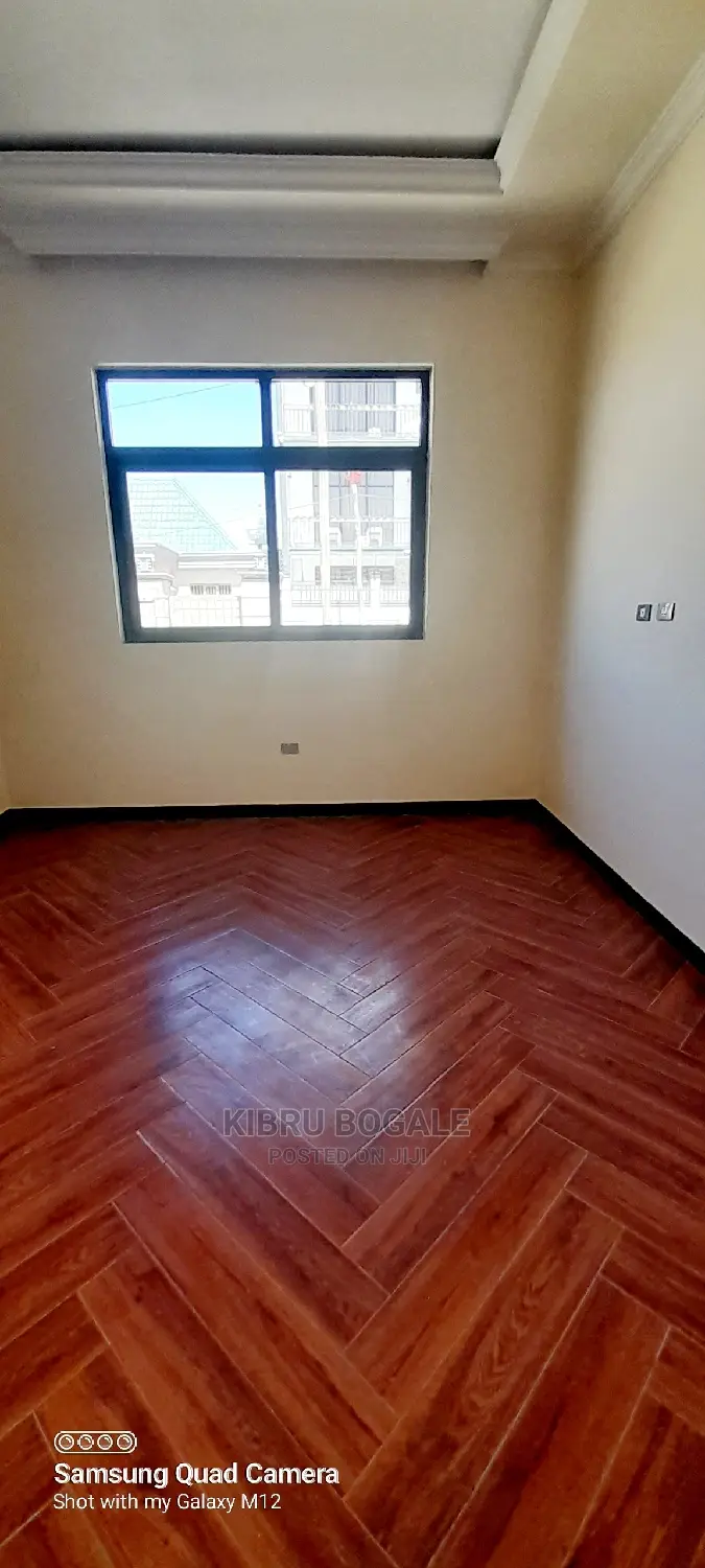 3bdrm Villa in Ayat, Bole for Sale