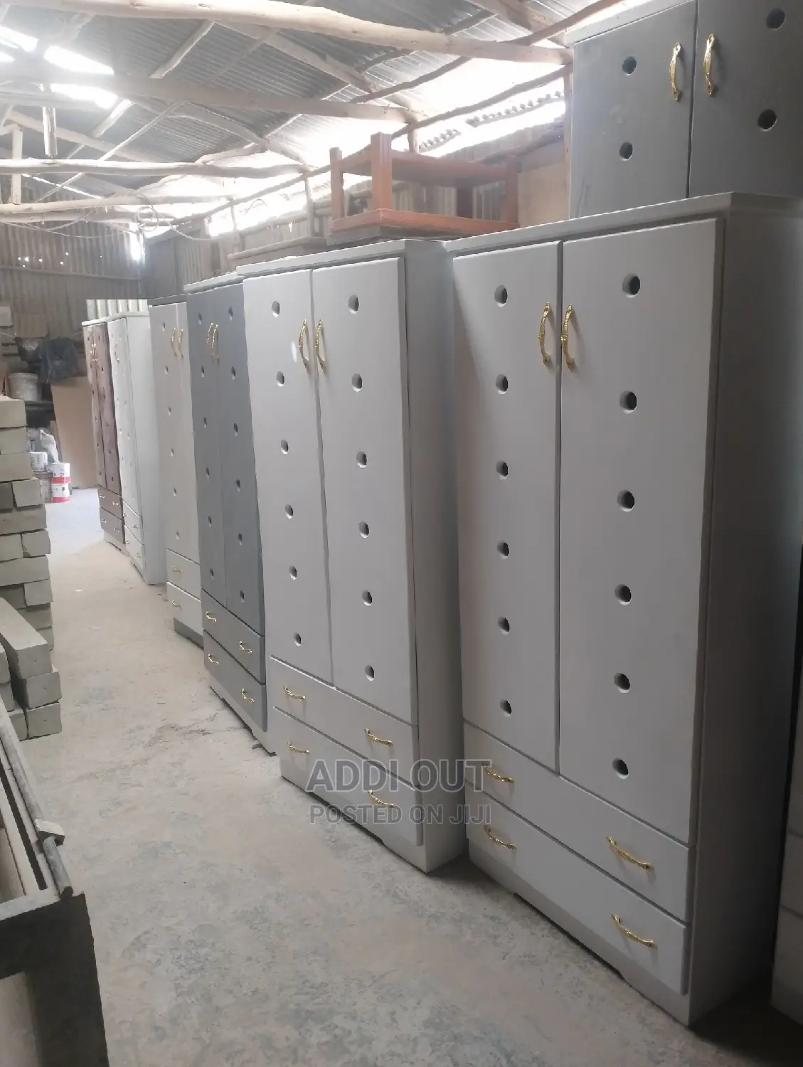 የጫማ መደርደሪያዎች/ Shoe Racks