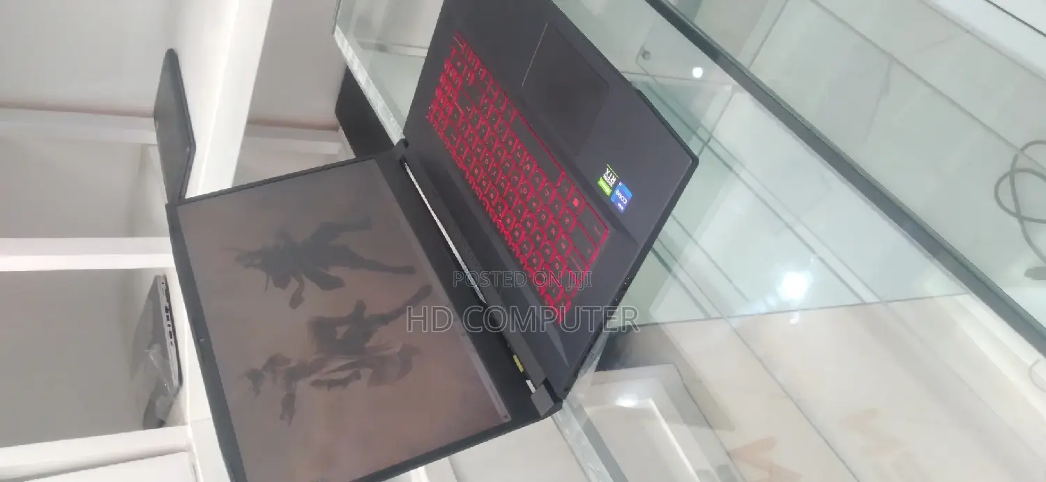 New Laptop HP 16GB Intel Core I7 SSD 512GB