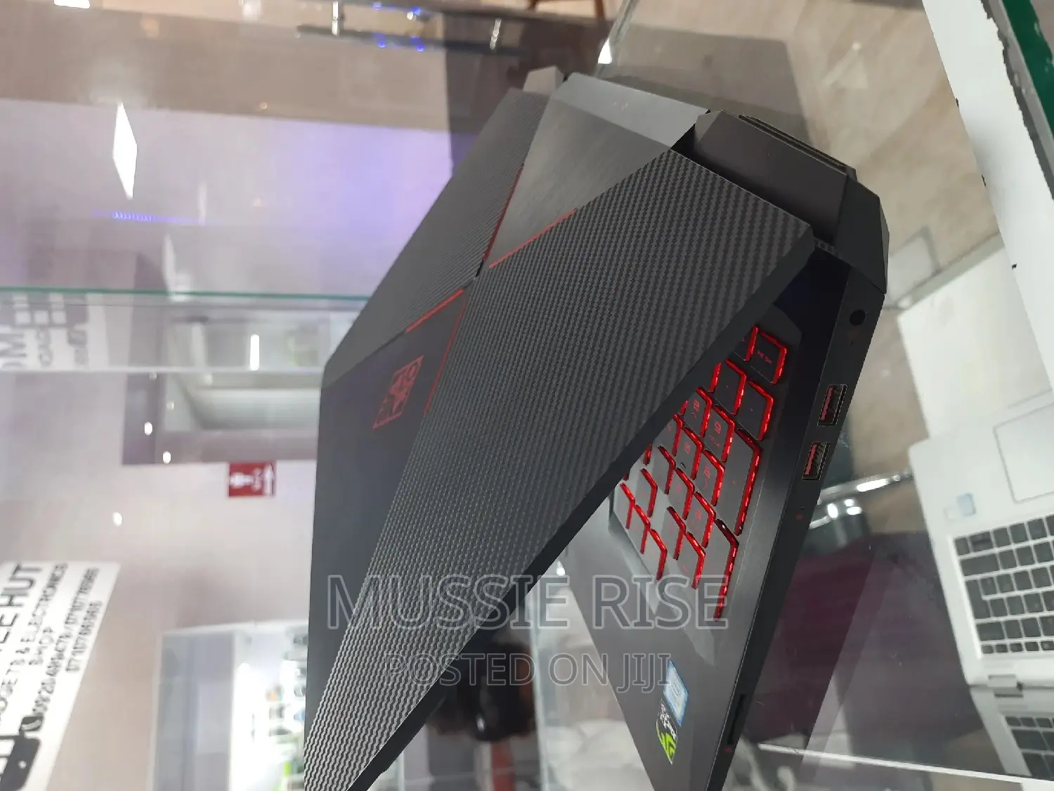 New Laptop HP Omen X 8GB Intel Core I7 HDD 1T
