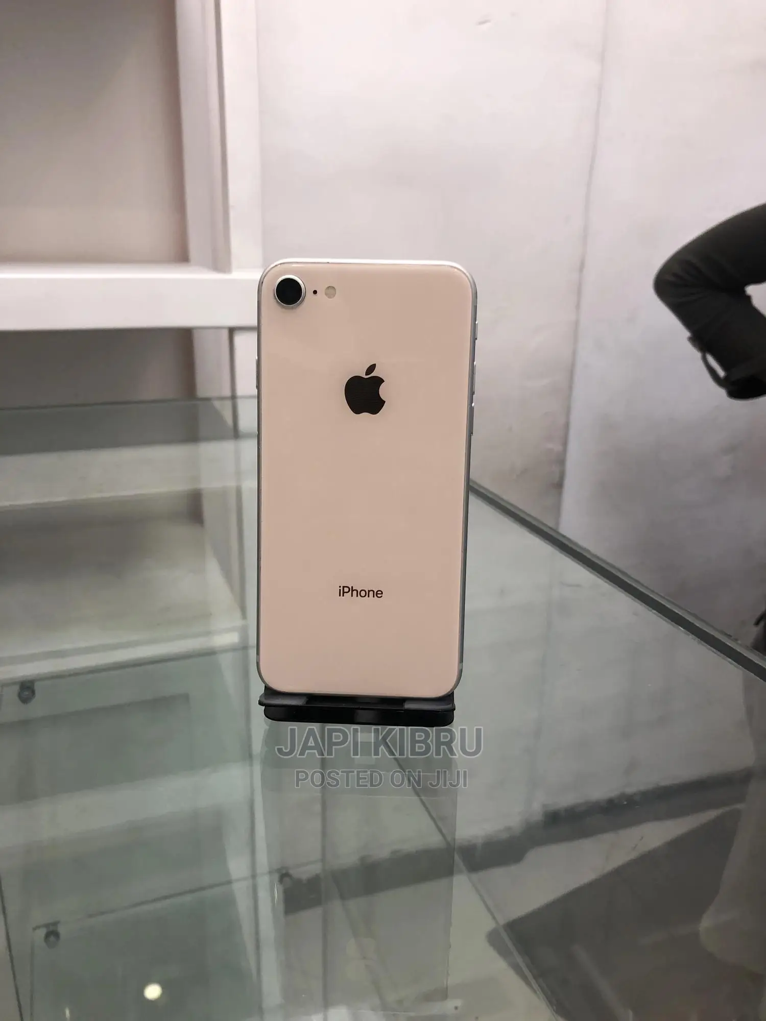 Apple iPhone 8 64 GB Yellow