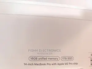 New Laptop Apple MacBook Pro 2023 M2 Max 16GB Apple M2 SSD 1T