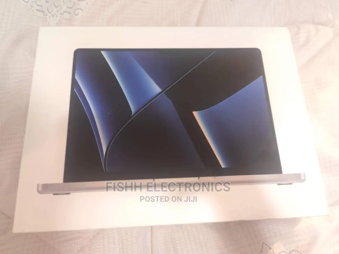 New Laptop Apple MacBook Pro 2023 M2 Max 16GB Apple M2 SSD 1T