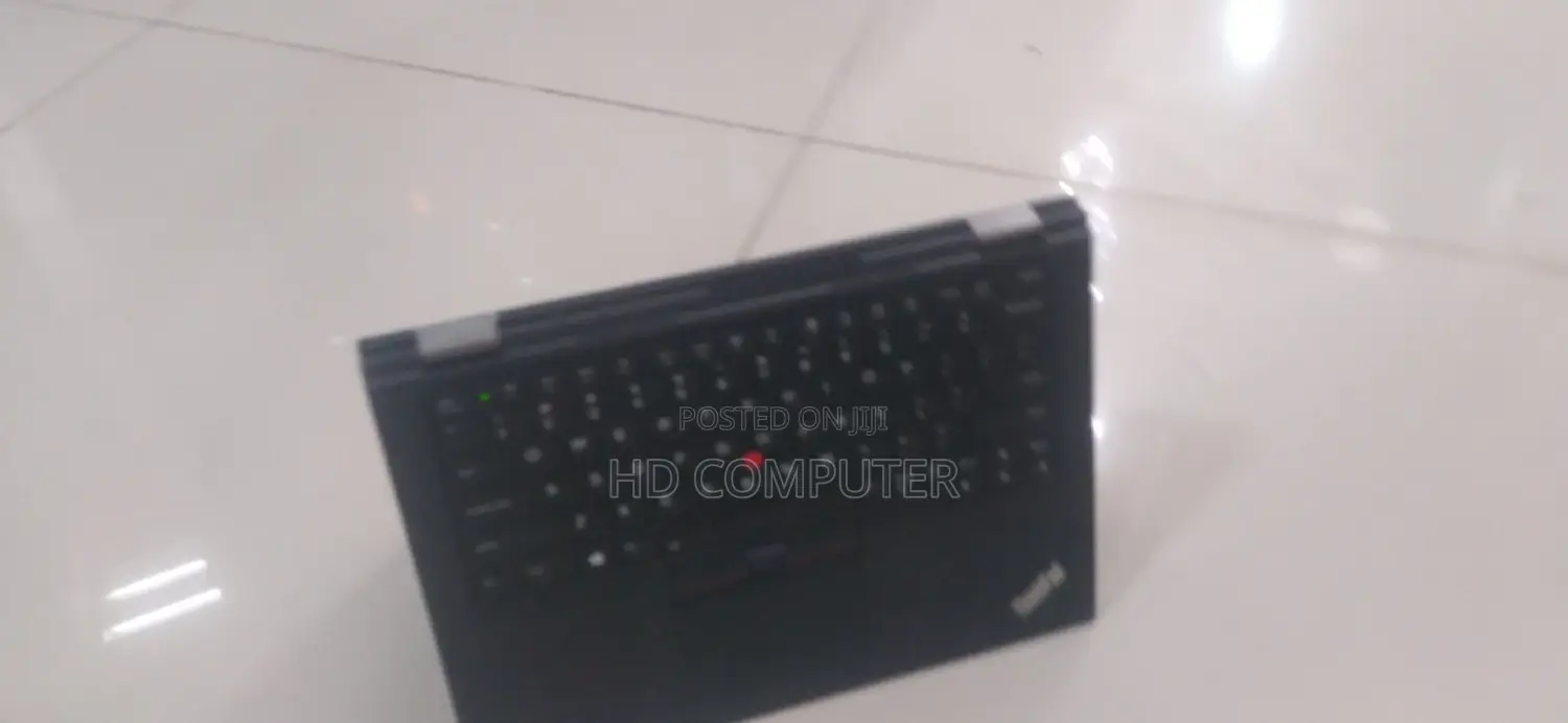 New Laptop Lenovo Yoga 260 8GB Intel Core I5 SSD 512GB