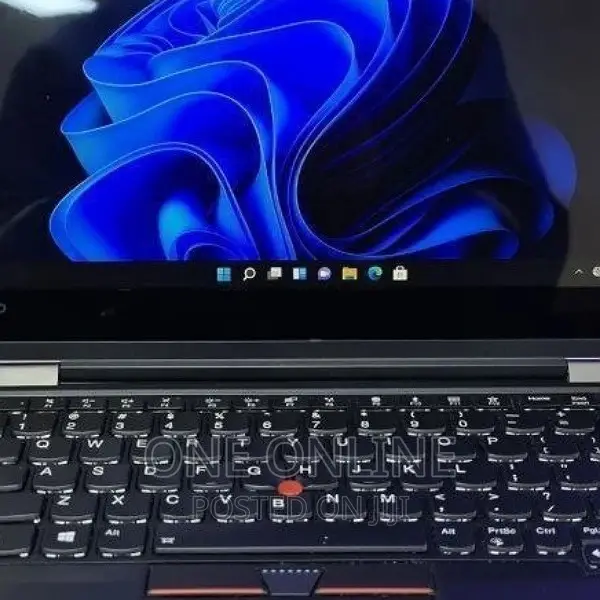 New Laptop Lenovo ThinkPad Yoga 370 8GB Intel Core I5 SSD 512GB