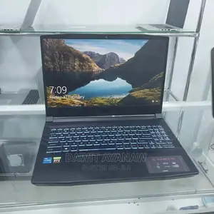 New Laptop MSI GF63 8GB Intel Core I5 SSD 512GB