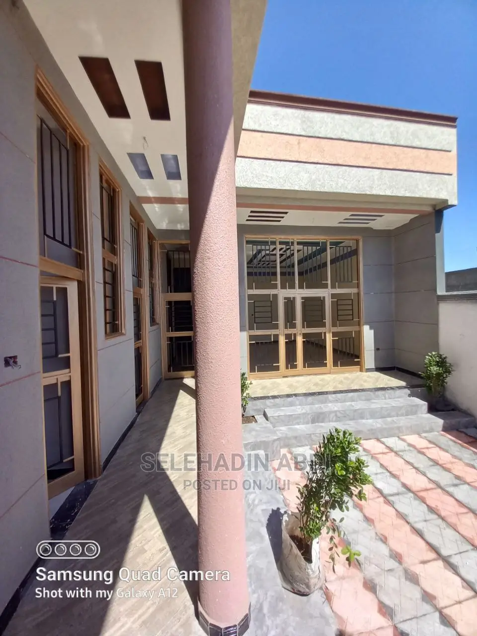 Furnished 4bdrm House in Dukem Home, Oromia-Finfinne for sale