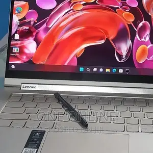 Photo - New Laptop Lenovo Yoga 330 12GB Intel Core I7 SSD 512GB