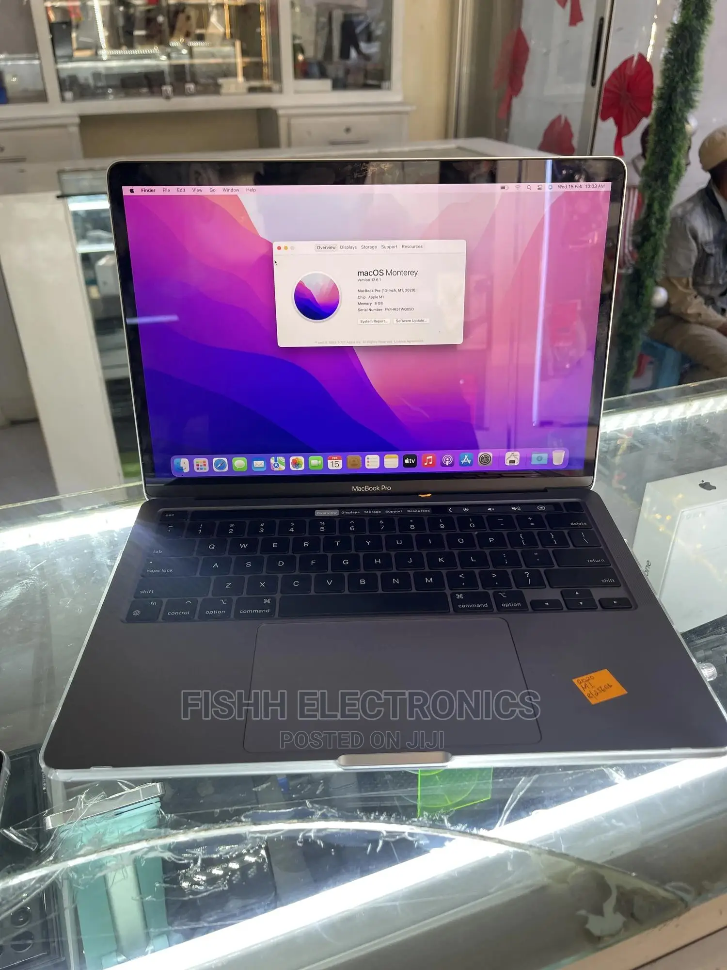 New Laptop Apple MacBook Pro M1 8GB Apple M1 SSD 256GB