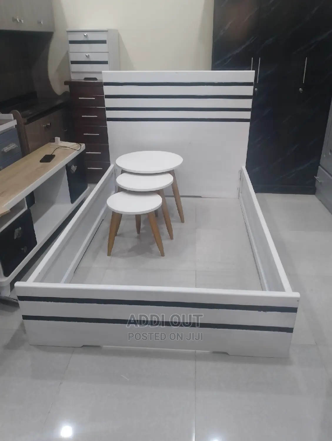 አልጋውች/Beds