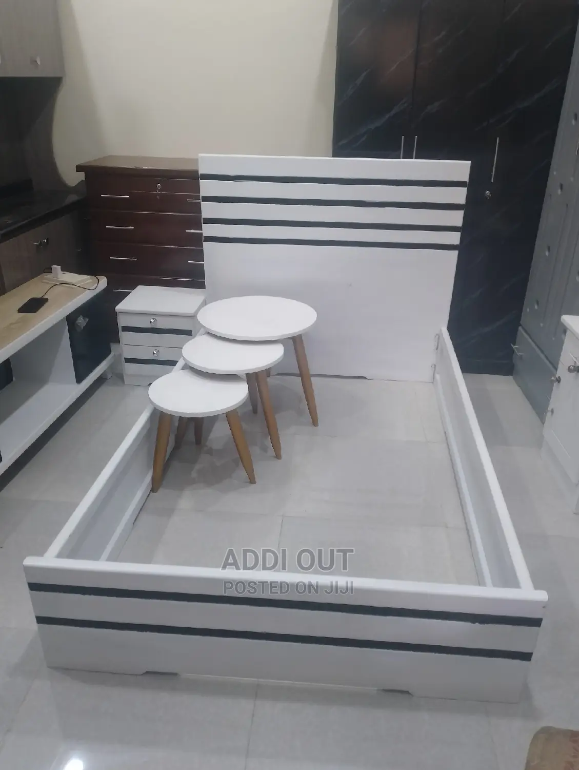 አልጋውች/Beds