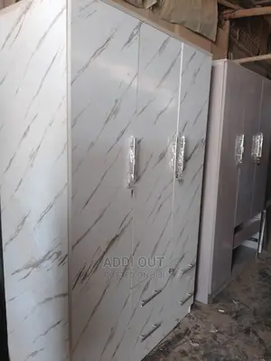 ላምኔት ቁምሳጥን