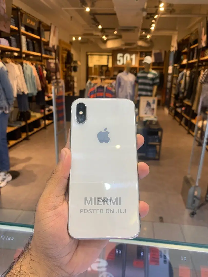 Apple iPhone X 64 GB White