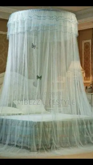 ዘመናዊ ኣጎበር ዛንዚራ Bed Curtains