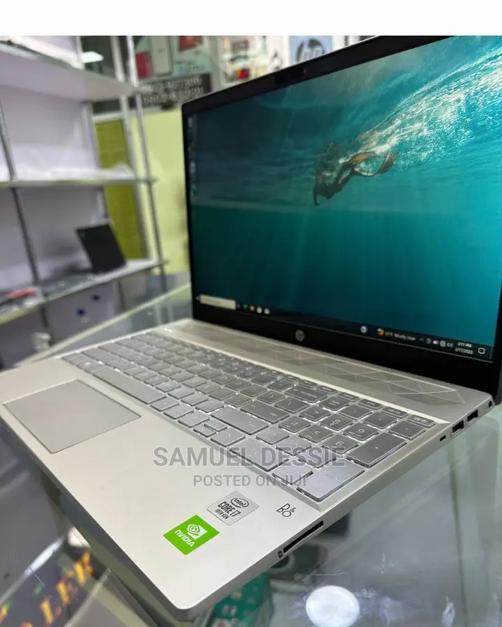 New Laptop HP Pavilion 15 16GB Intel Core I5 SSD 512GB