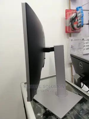 Hp 24 Inch Frimless Moniter