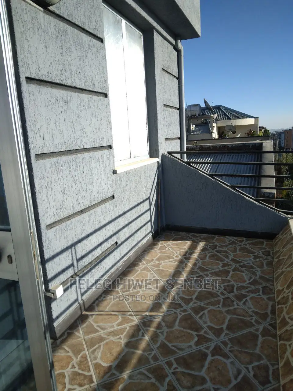 6bdrm House in አአ, Bole for Sale