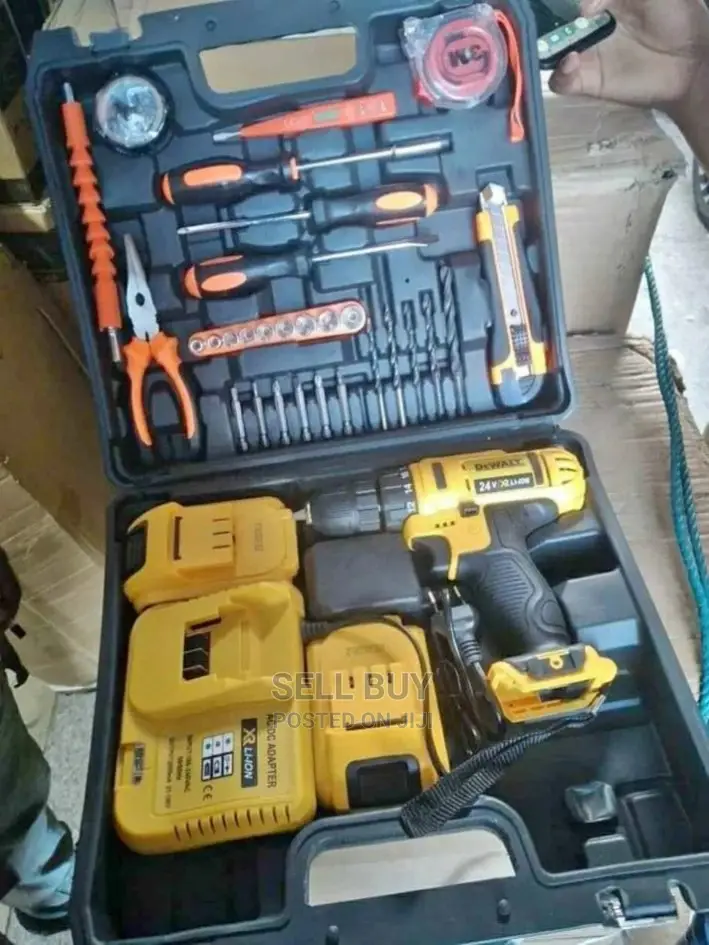 Dewalt Charge Drill 36v With Accessory