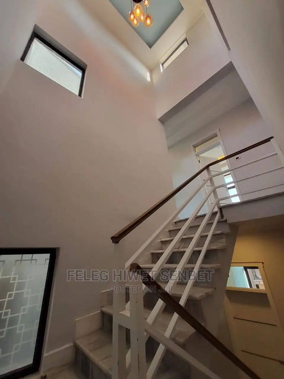 6bdrm House in አአ, Bole for Sale