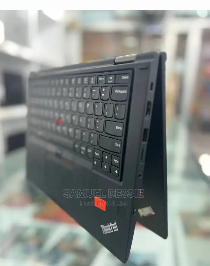 New Laptop Lenovo ThinkPad X380 Yoga 16GB Intel Core I7 SSD 512GB