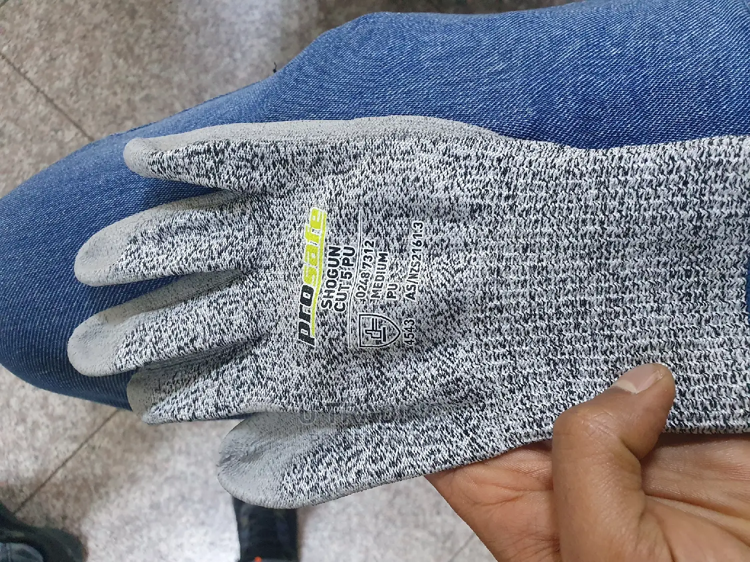 Cutting Resistant Gloves