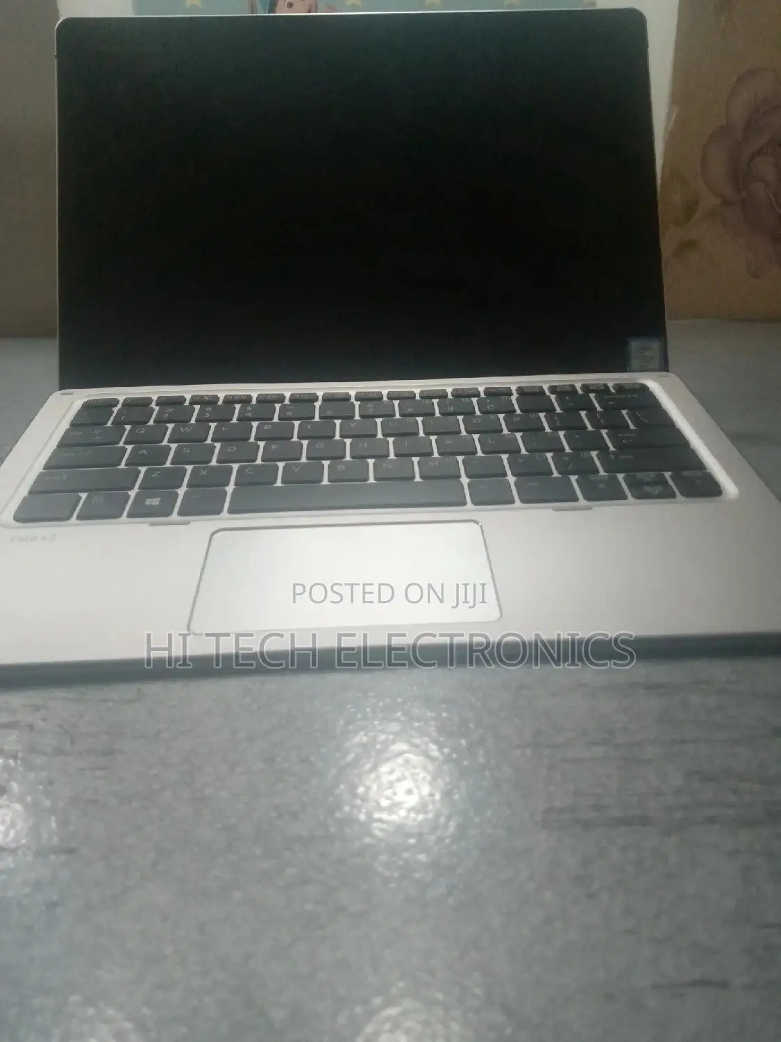 New Laptop HP Elite X2 1012 8GB Intel Core M SSD 256GB