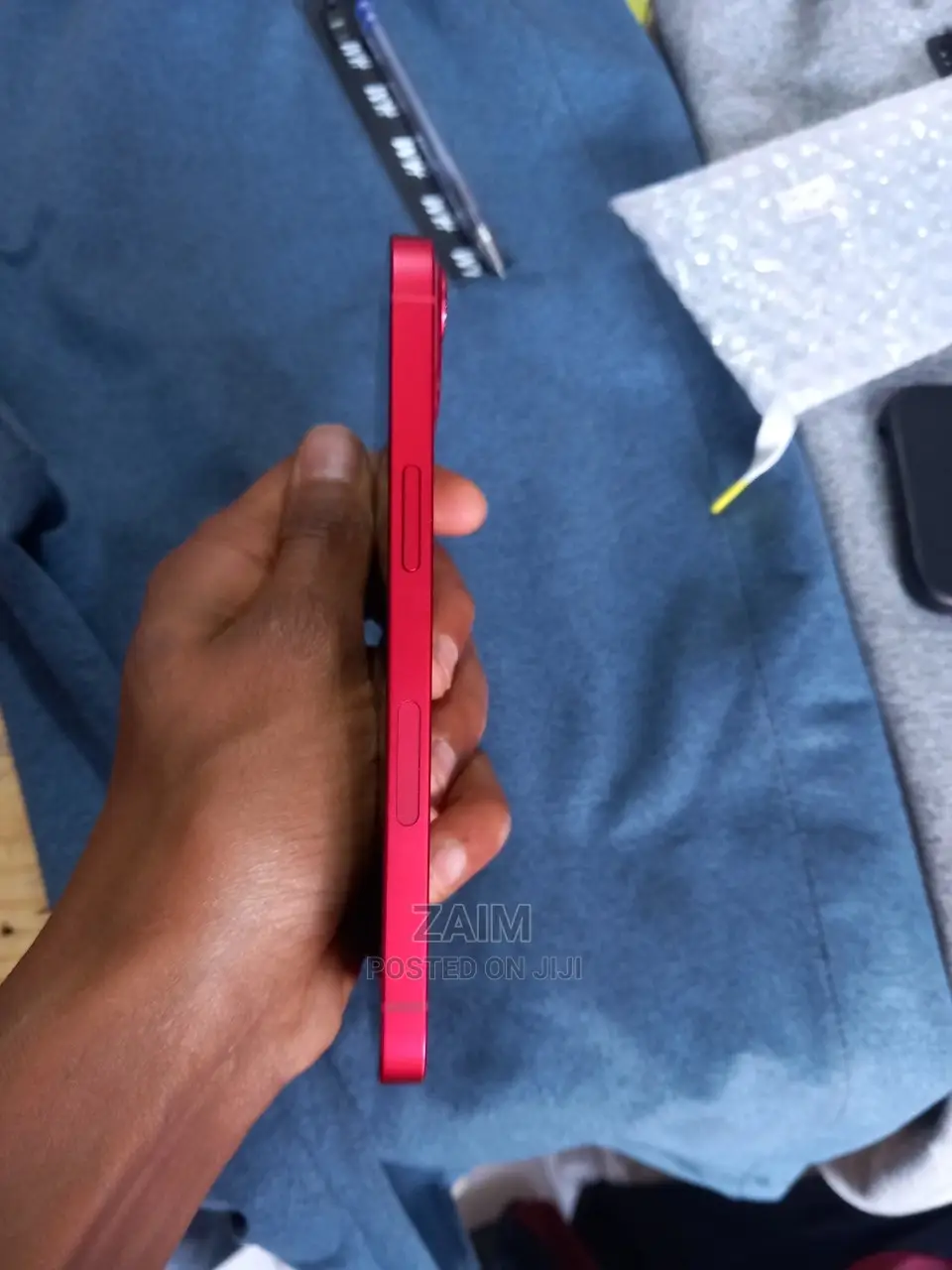 New Apple iPhone 13 256 GB Red