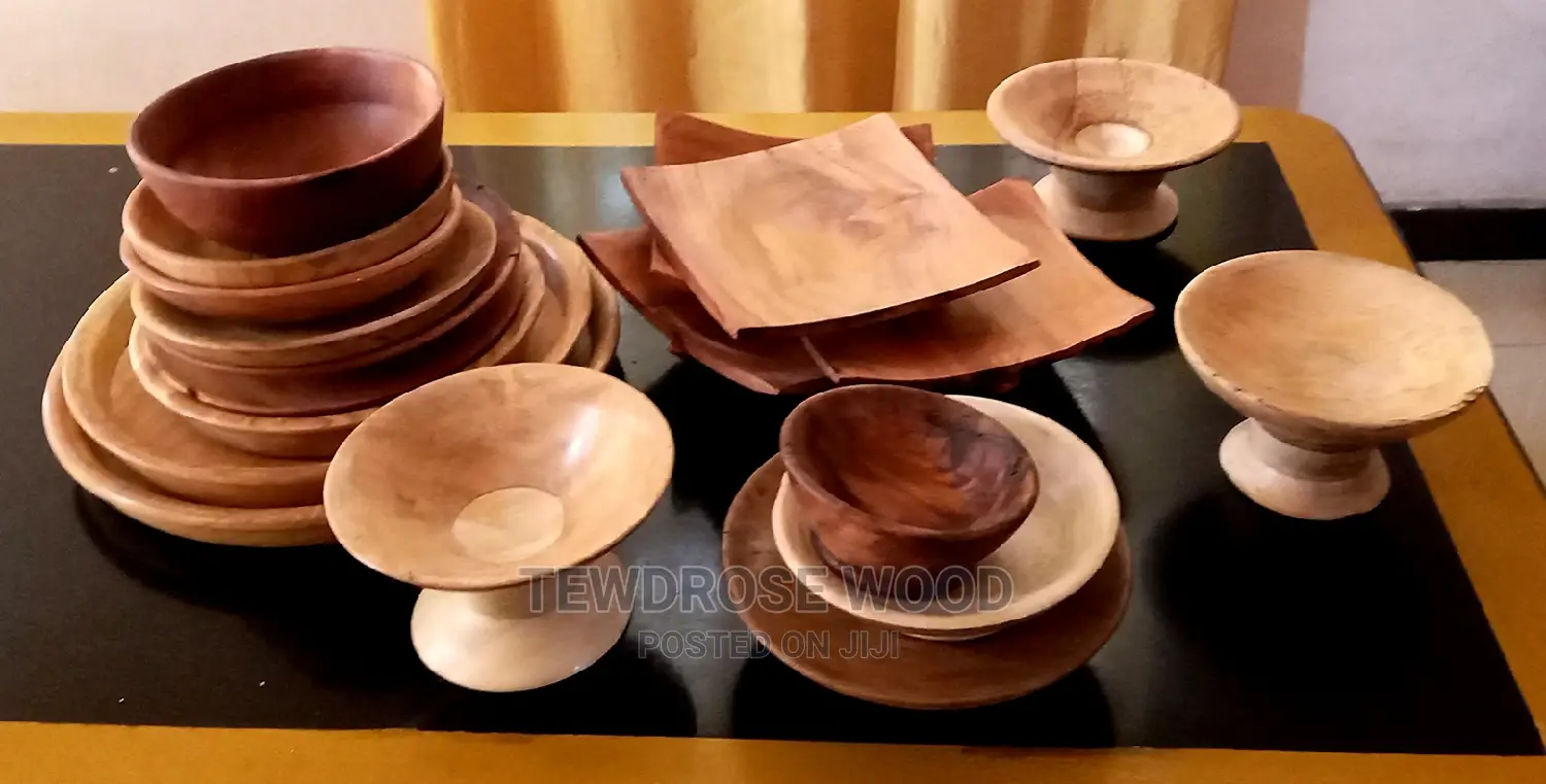 Very Beautiful Wood Bowls and Plates.