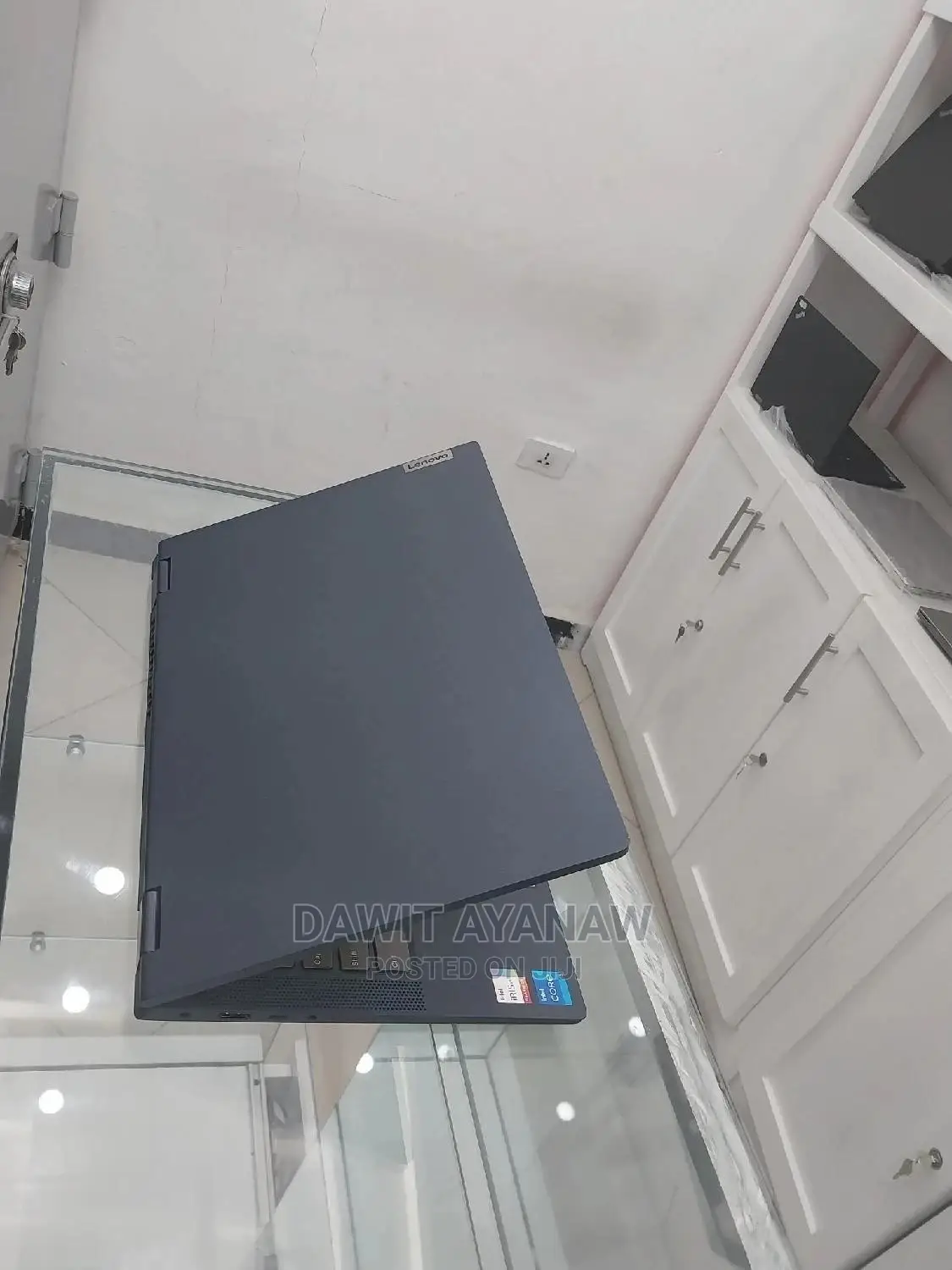 New Laptop Lenovo IdeaPad Flex 15 8GB Intel Core I7 SSD 256GB