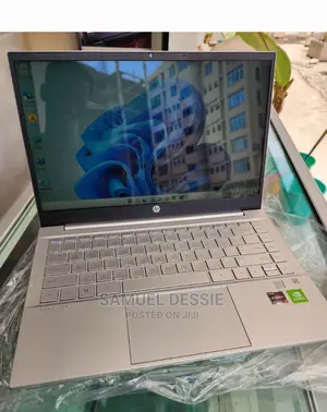 New Laptop HP Pavilion 15 8GB AMD Ryzen 7 SSD 512GB