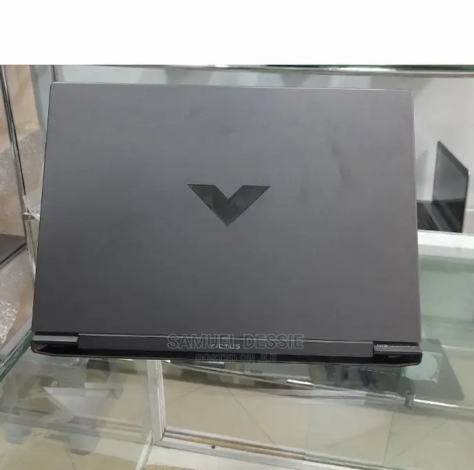 New Laptop HP Victus 16 16GB Intel Core I7 SSD 512GB