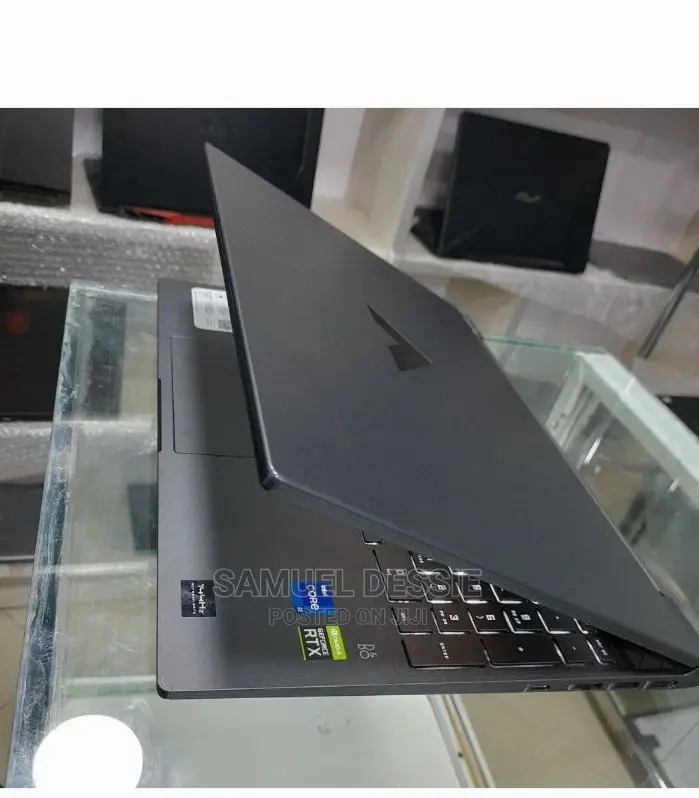New Laptop HP Victus 16 16GB Intel Core I7 SSD 512GB