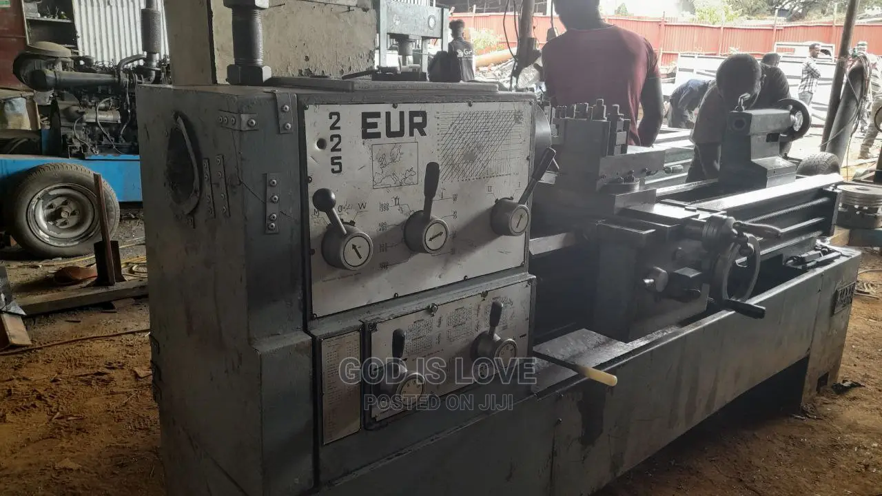 ቶርኖ ማሽን Lathe Machine