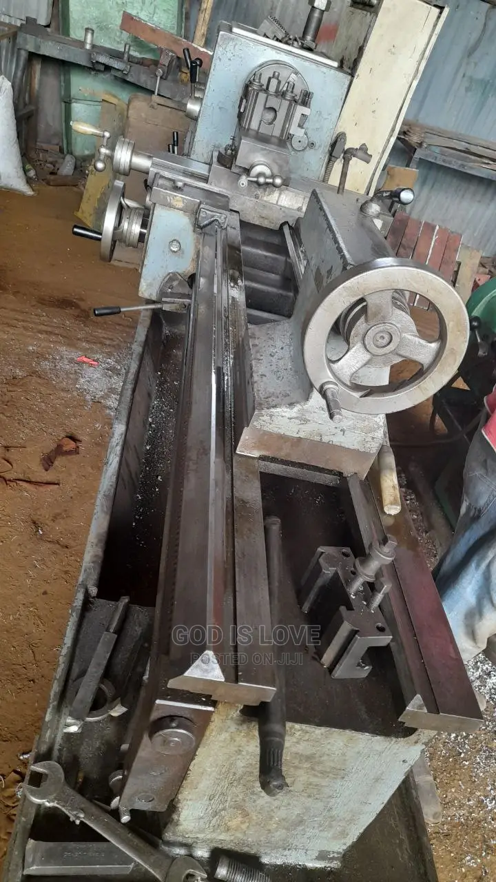ቶርኖ ማሽን Lathe Machine