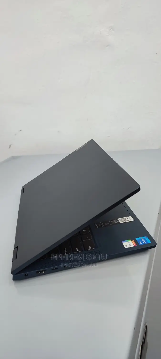 New Laptop Lenovo ThinkPad Yoga 16GB Intel Core I5 SSD 512GB
