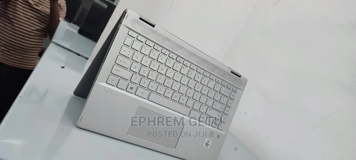 New Laptop HP Pavilion 14 8GB Intel Core I5 SSD 512GB