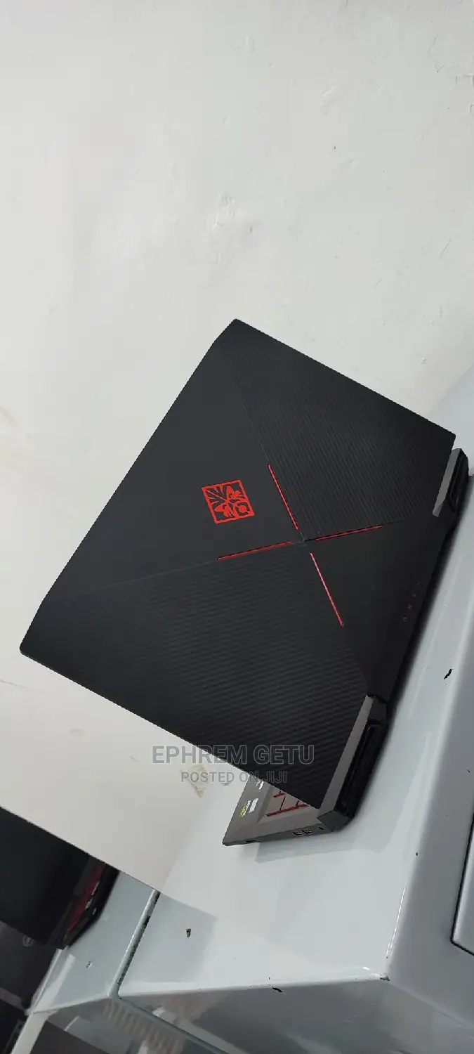 New Laptop HP Omen X 8GB Intel Core I5 HDD+SSD 1T