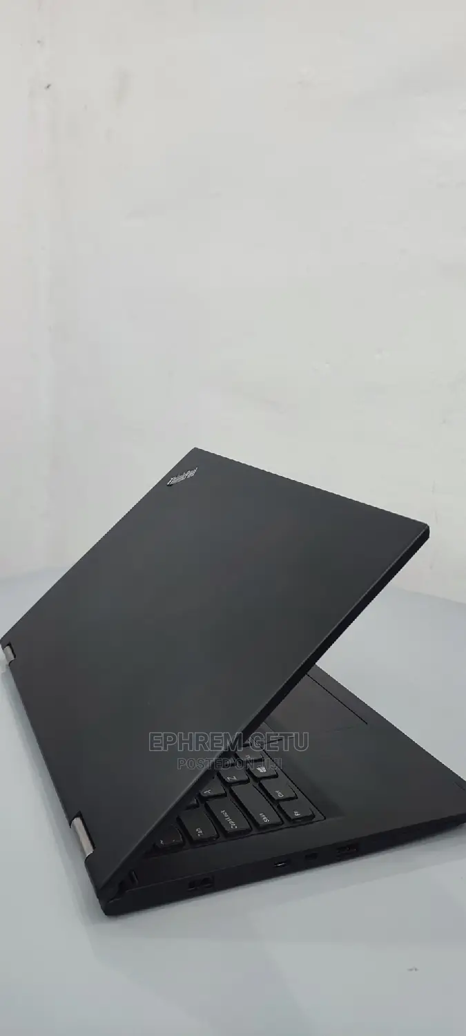 New Laptop Lenovo ThinkPad Yoga 370 8GB Intel Core I5 SSD 512GB