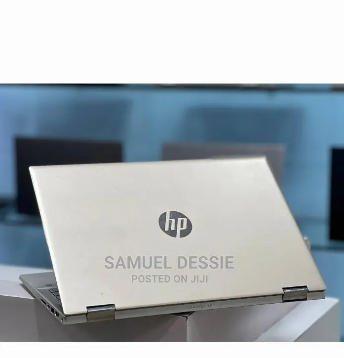 New Laptop HP Pavilion X360 8GB Intel Core I5 SSD 256GB