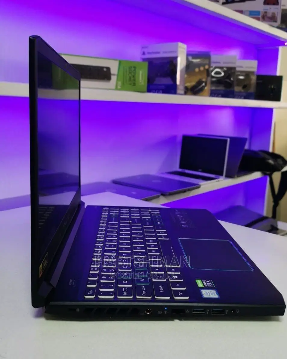 New Laptop Acer Predator Helios 300 16GB Intel Core I7 SSD 512GB