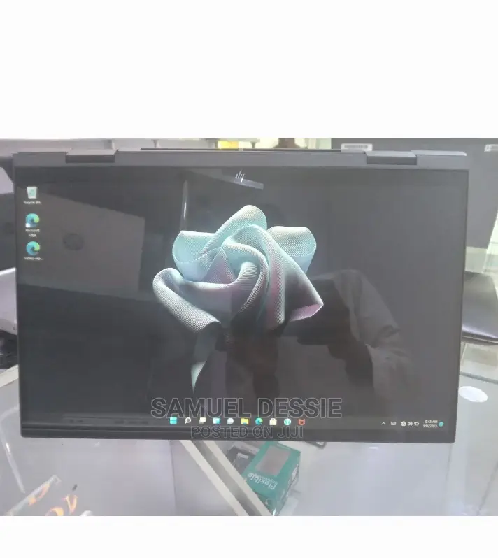 New Laptop HP Envy X360 16GB AMD Ryzen 7 SSD 512GB