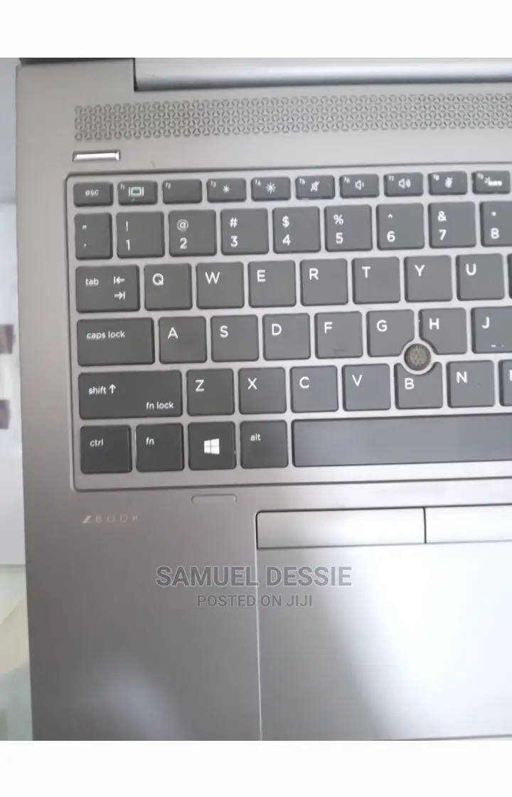 New Laptop HP 16GB Intel Core I7 SSD 512GB