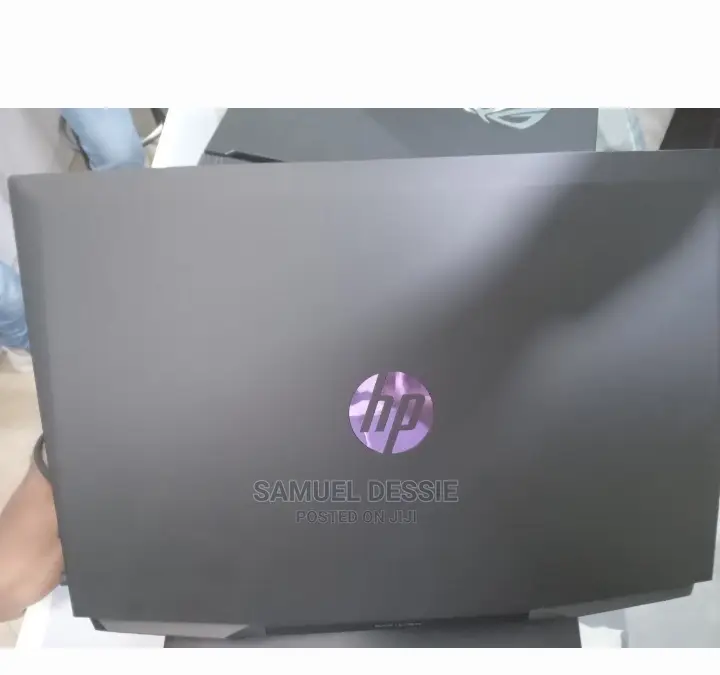 New Laptop HP Pavilion 15 8GB Intel Core I5 SSD 512GB