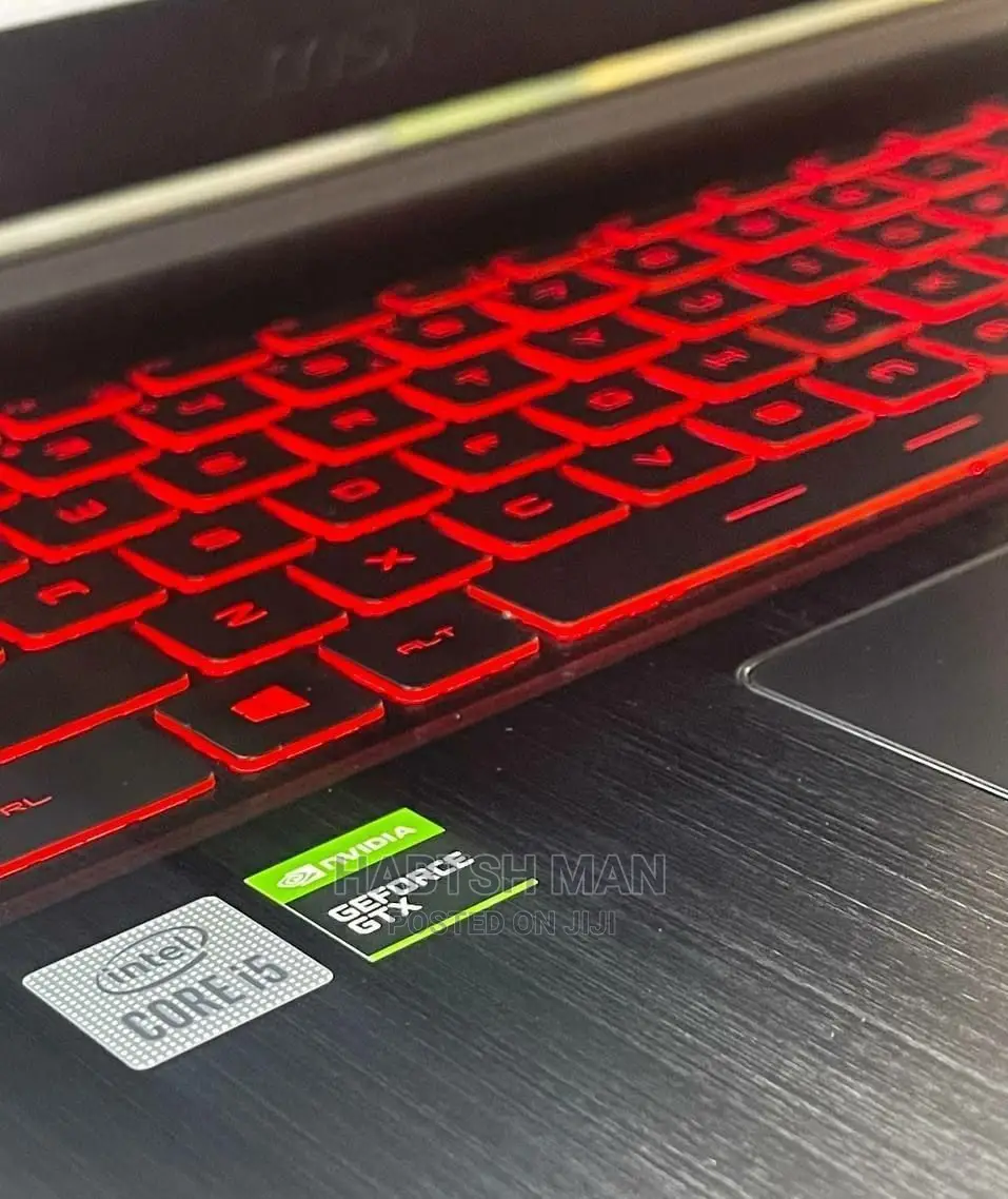 New Laptop MSI GF63 8GB Intel Core I5 SSD 512GB