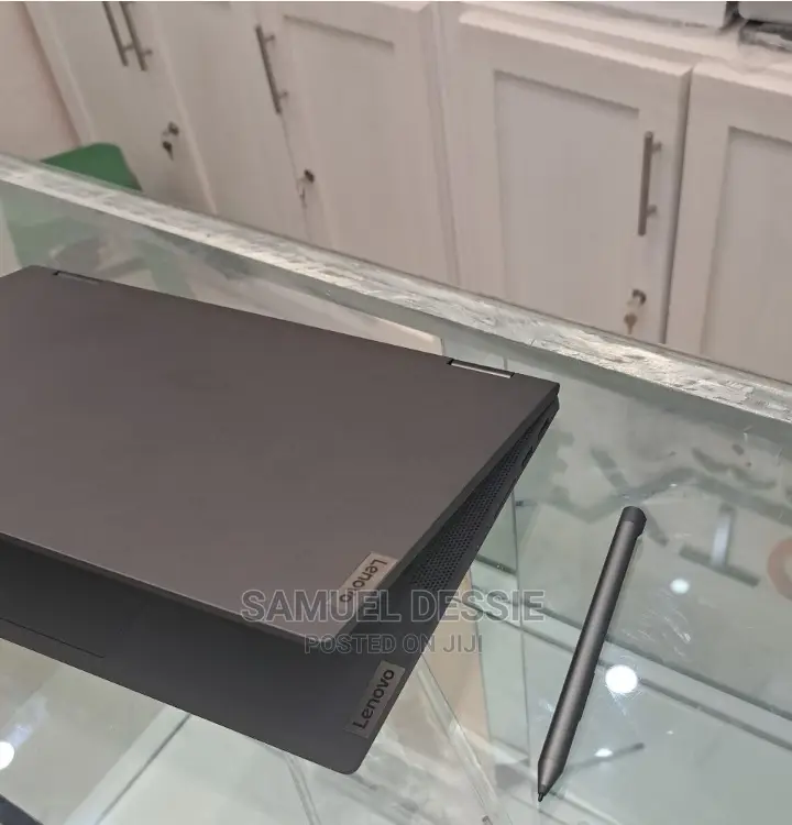 New Laptop Lenovo Ideapad 3 8GB AMD Ryzen 5 SSD 512GB