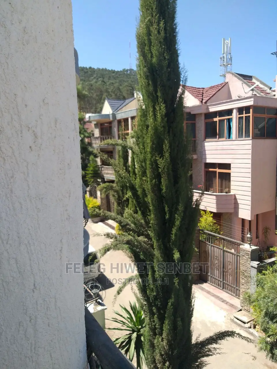 7bdrm House in አአ, Bole for sale