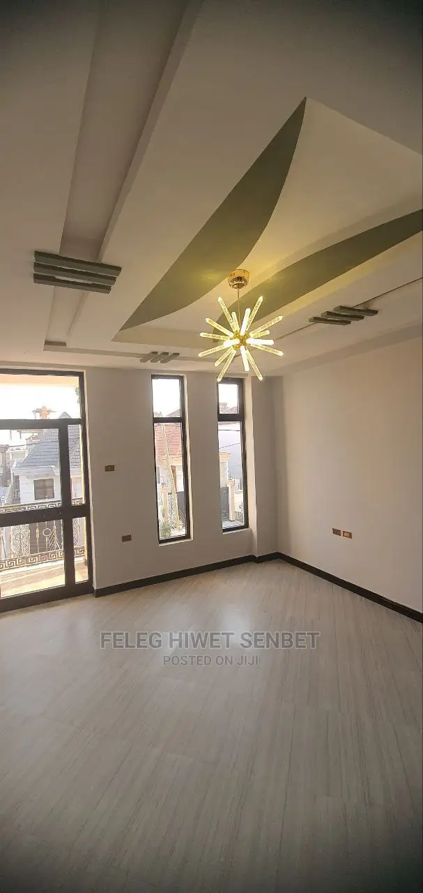 Furnished 5bdrm House in አአ, Bole for Sale